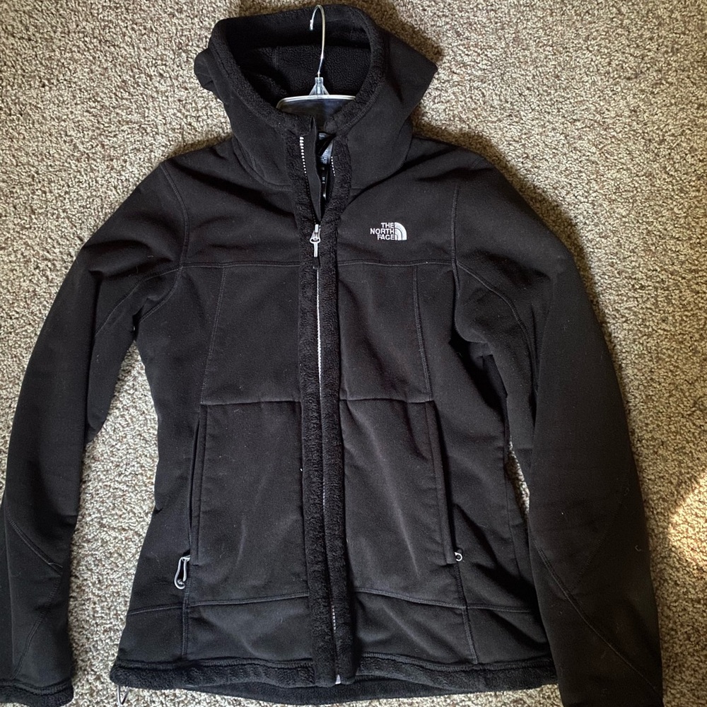 North face women’s fleece